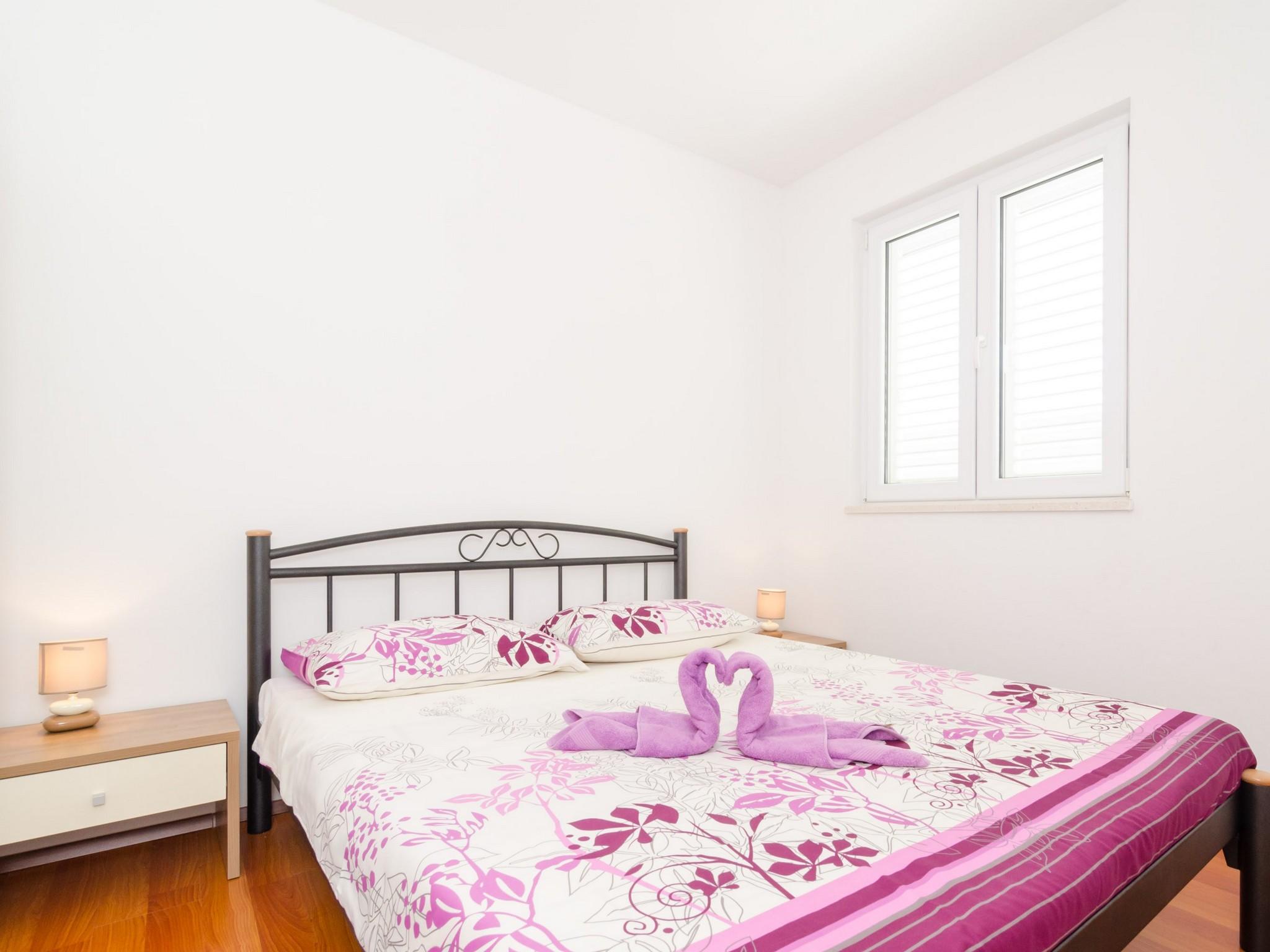 Mira Apartment *